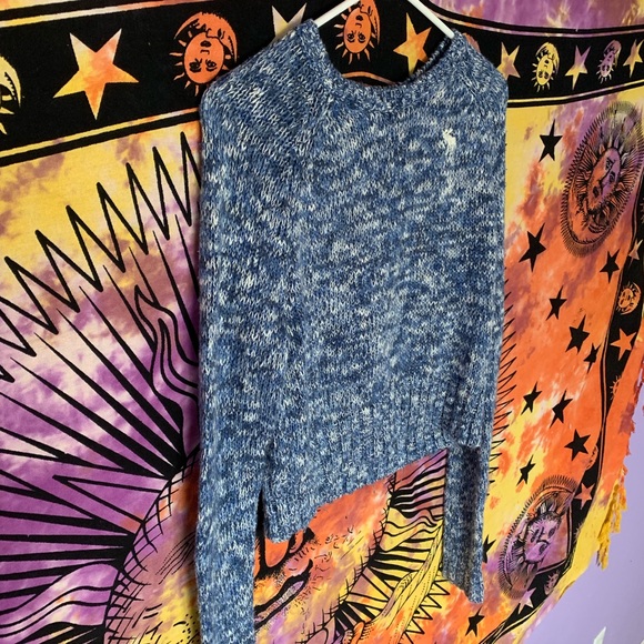 Abercrombie & Fitch Sweaters - 🦋 Abercrombie & Fitch Sweater 🦋